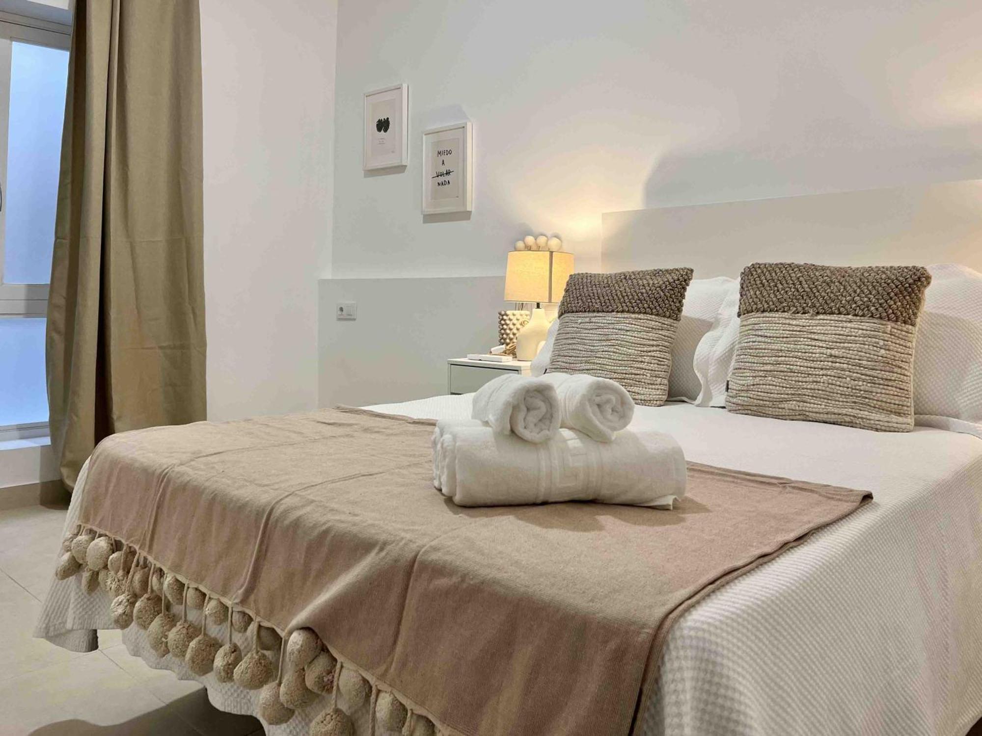 Apartamentos La Tahona Cadice Esterno foto